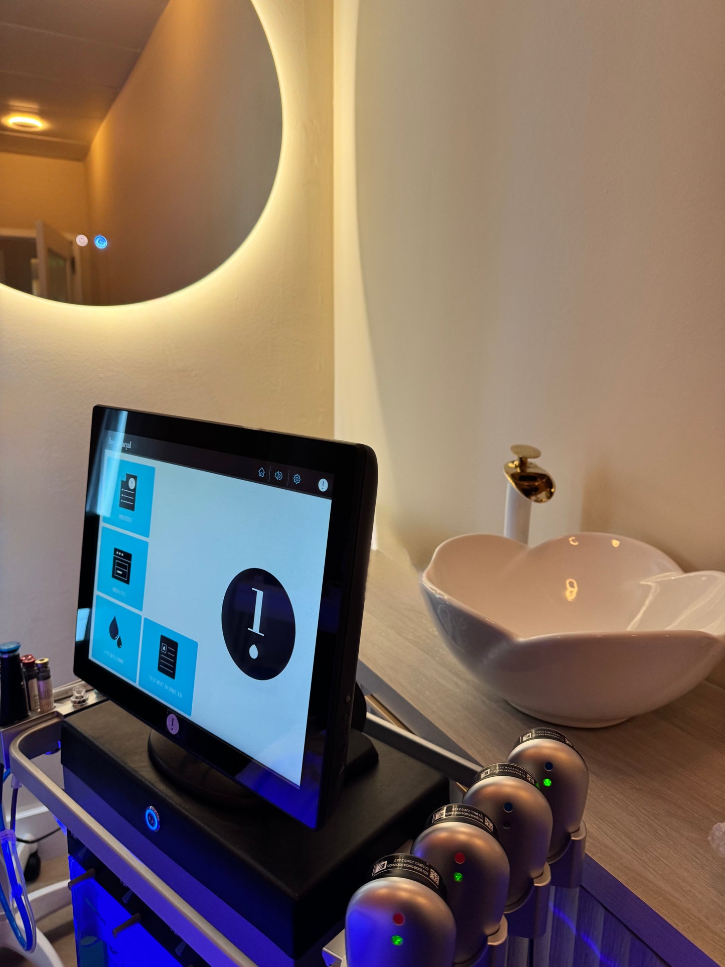 HydraFacial Deluxe 50